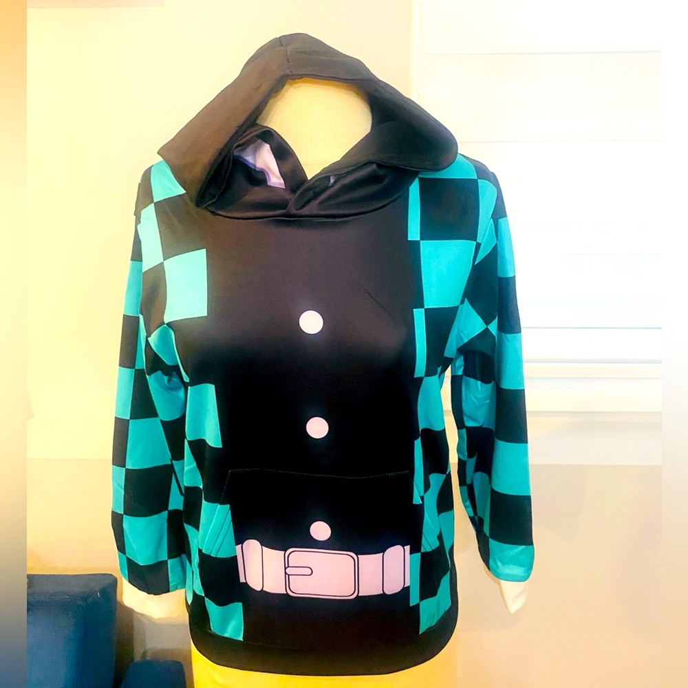 Demon slayer hoodie size M youth (11)
